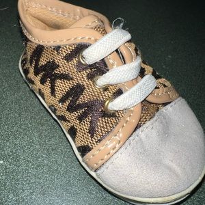 Michael Kors Infant Girl Logo Shoes
